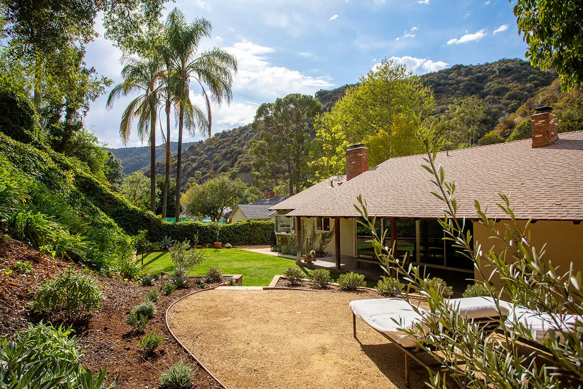3470 Mandeville Canyon Road in Brentwood — Take Sunset
